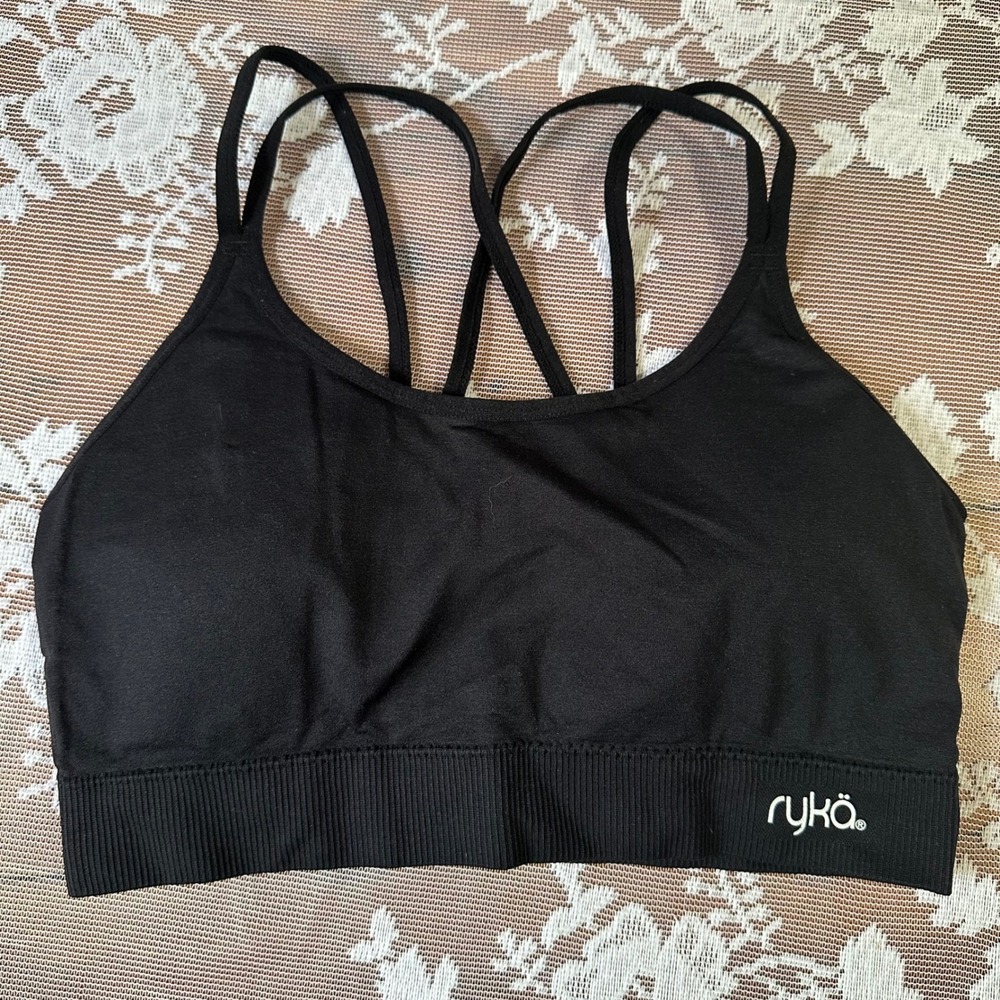 Ryka Womens Black Sports Bra M/M Crisscross Straps Seamless Workoutโ Fitness